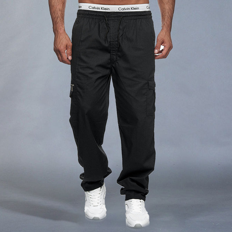 Lässige lockere Herrenhose mit mehreren Taschen